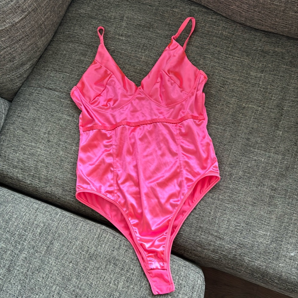 Hot pink body suit / top with clasp